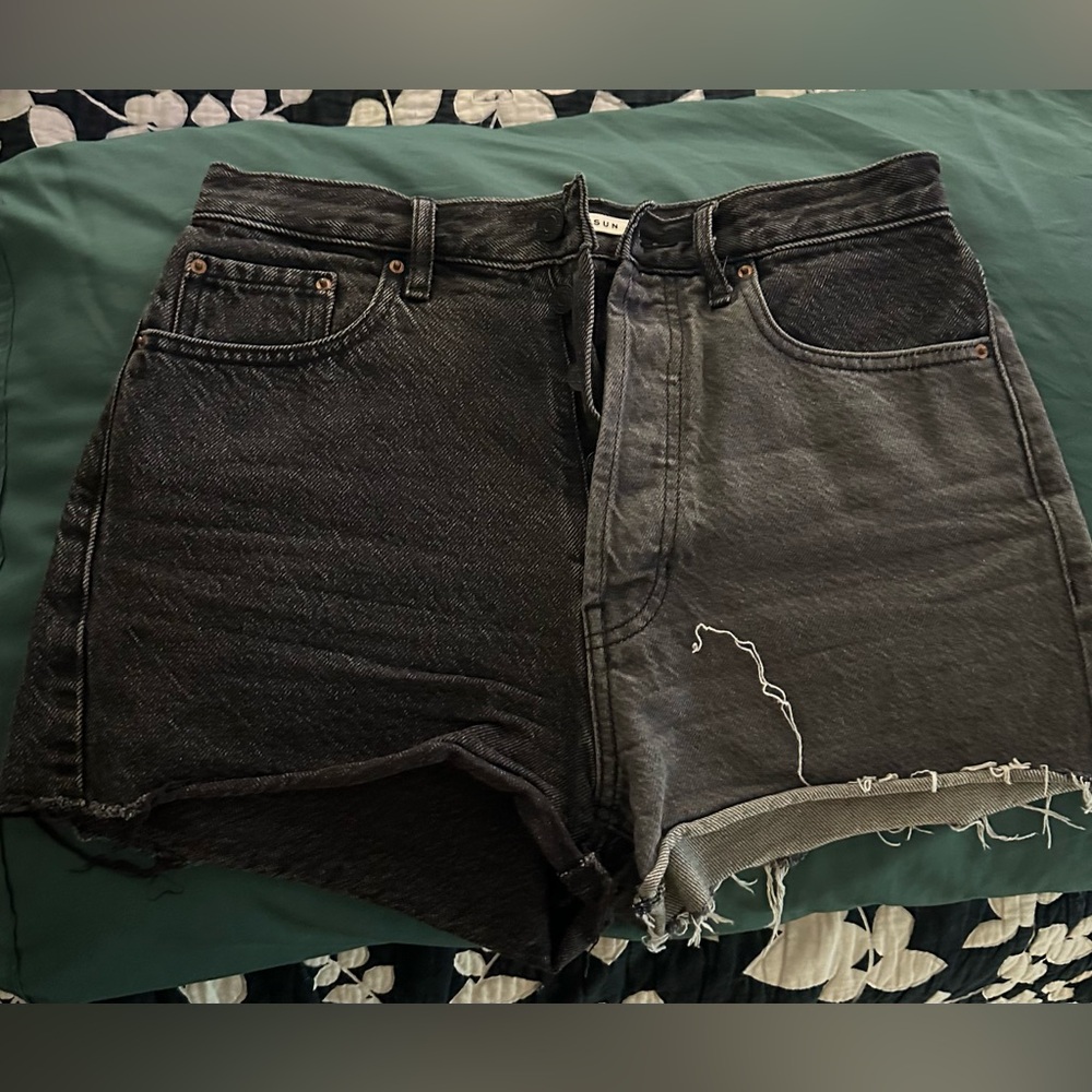 PacSun Ultra High Rise Vintage Shorts in Black and Gray